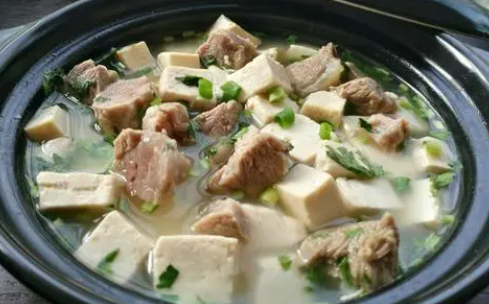 羊肉炖豆腐,做法