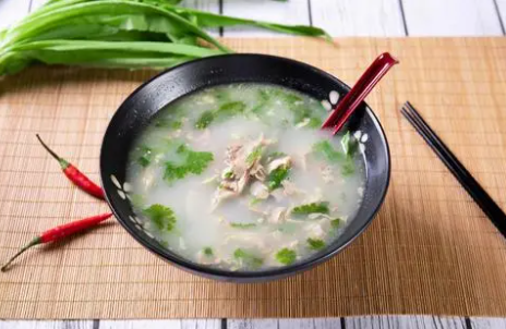 白色的羊肉汤是什么,如何做白色的羊汤