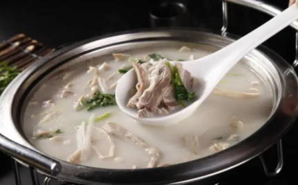 做骨粉羊肉汤