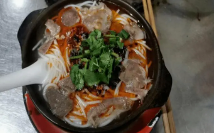 羊肉砂锅粉