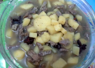 羊肉煲土豆