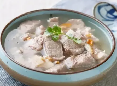 当归生姜羊肉汤