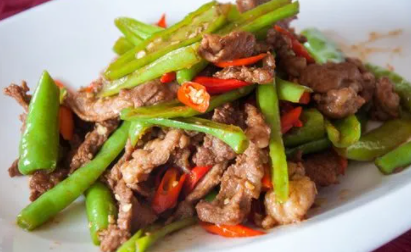辣椒炒羊肉