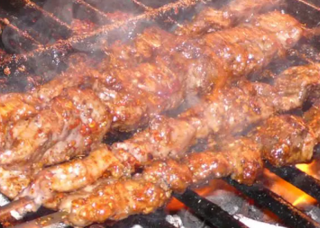 好吃羊肉串